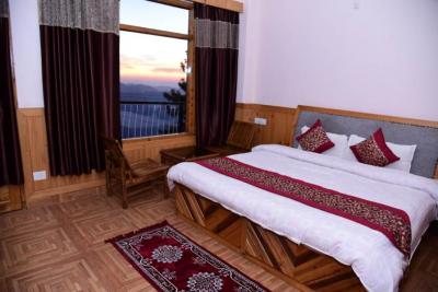 Deluxe Side Facing Room of Ridge View Mashobra